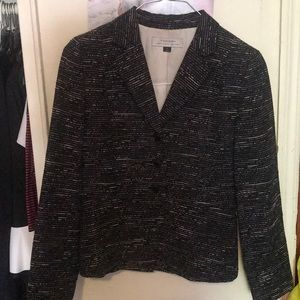 Tahari blazer